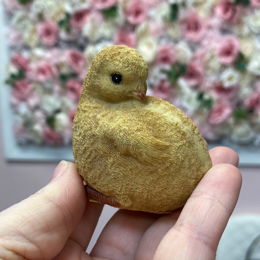 Resin Chicks