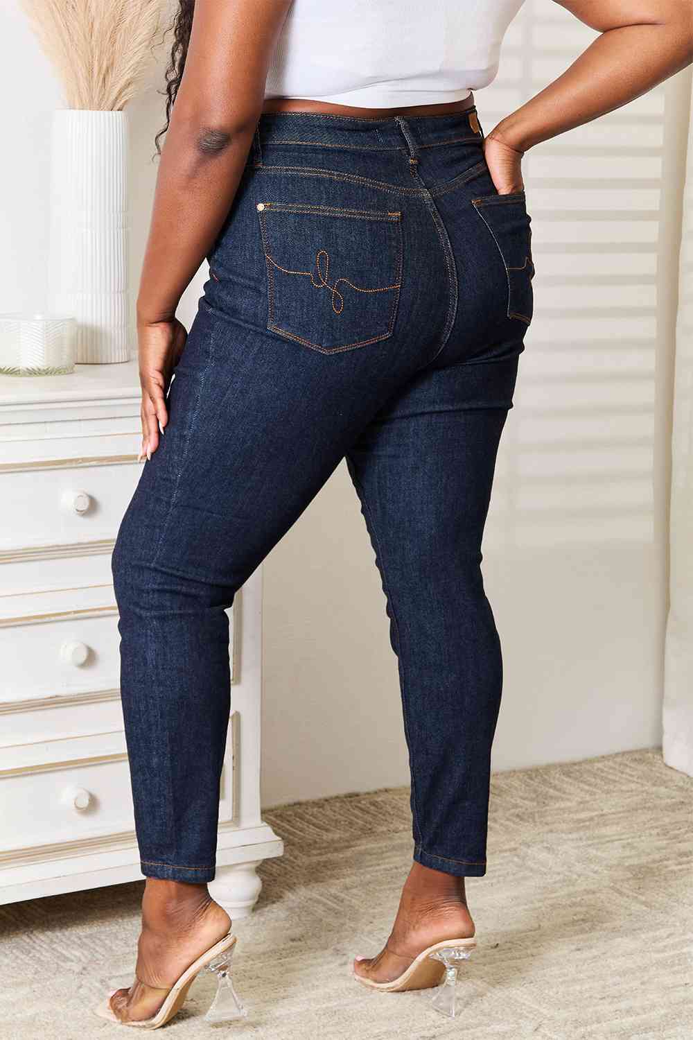 ITEM MUDT SHIP Judy Blue Full Size High Waist Pocket Embroidered Skinny Jeans