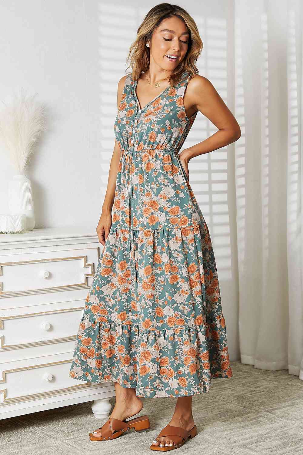 ITEM MUST SHIP Double Take Floral V-Neck Tiered Sleeveless Dress